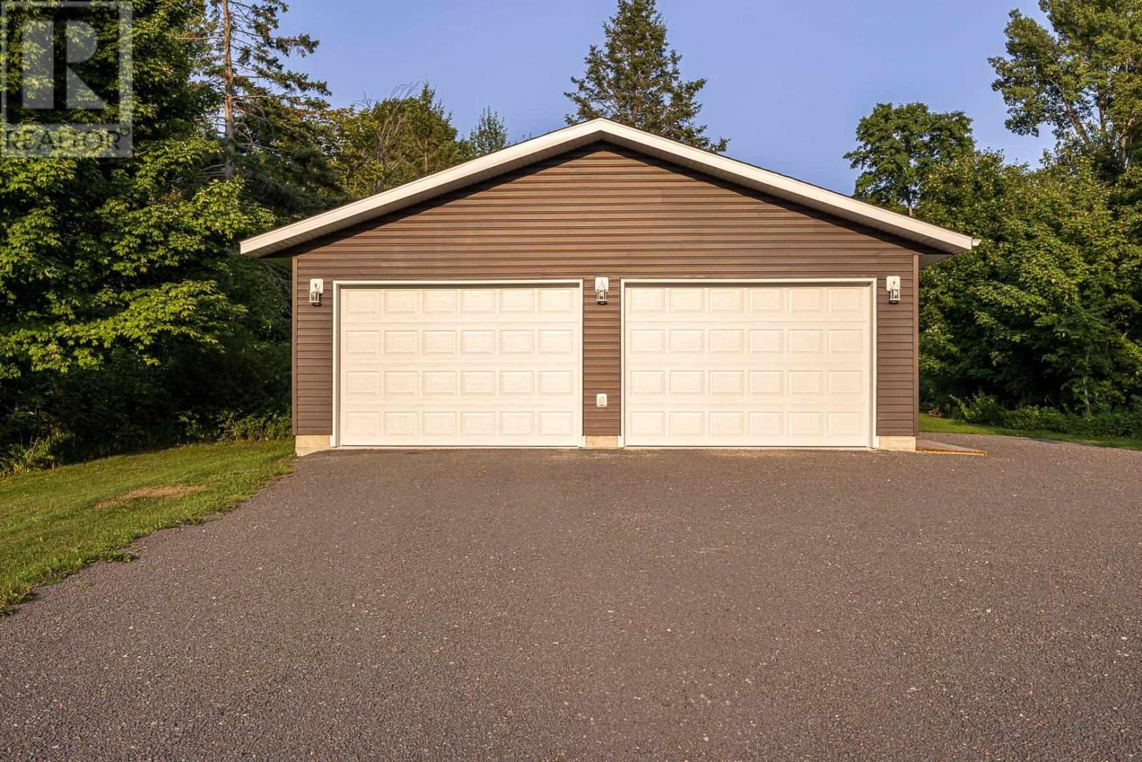 2032 20th Side Rd, Richard's Landing, Ontario  P0R 1J0 - Photo 5 - SM262106