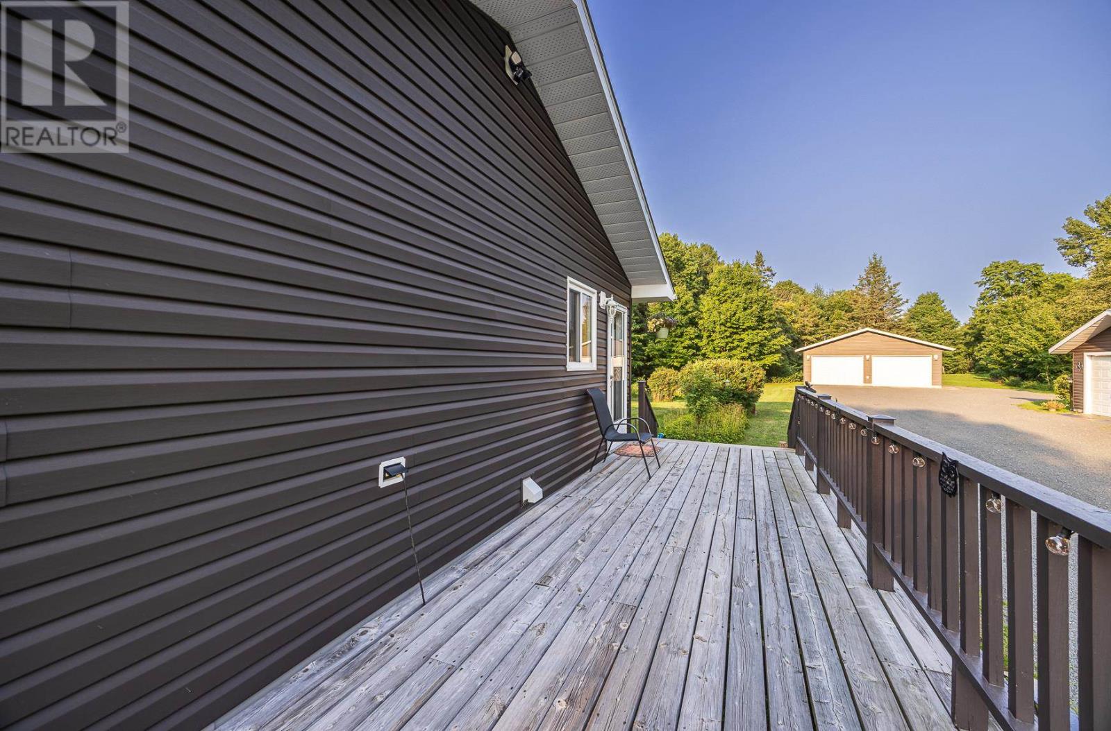 2032 20th Side Rd, Richard's Landing, Ontario  P0R 1J0 - Photo 44 - SM262106