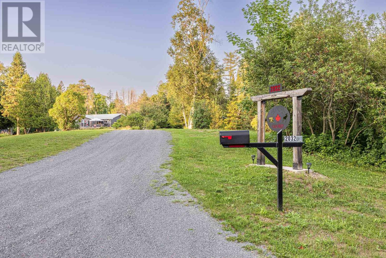 2032 20th Side Rd, Richard's Landing, Ontario  P0R 1J0 - Photo 49 - SM262106