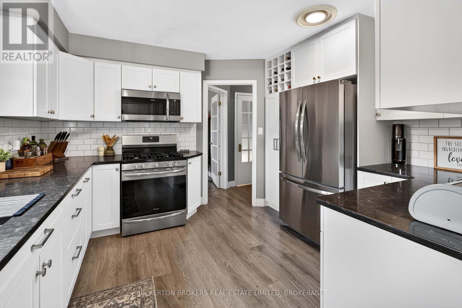 335 Elizabeth Drive, Gananoque, Ontario  K7G 1P6 - Photo 25 - X13655168