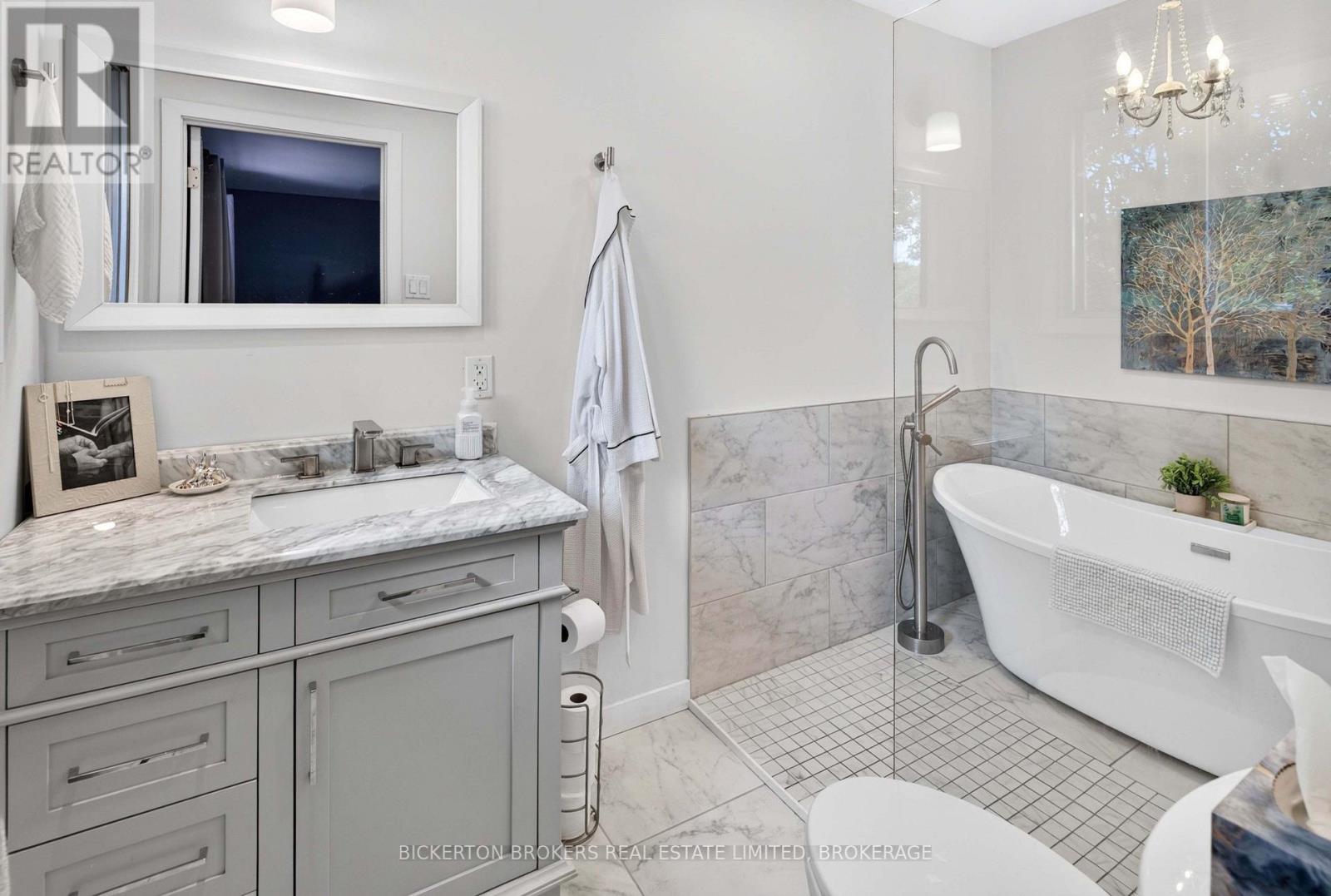 335 Elizabeth Drive, Gananoque, Ontario  K7G 1P6 - Photo 45 - X13655168