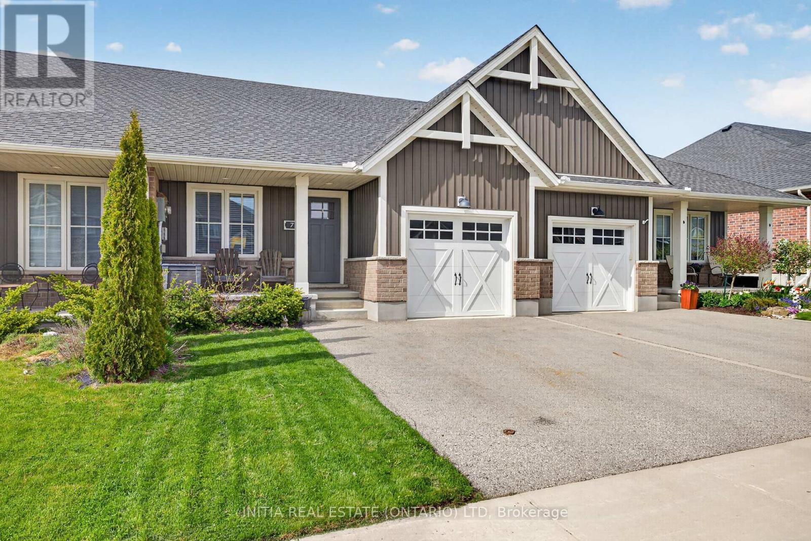 7 Cortland Terrace, St. Thomas, Ontario  N5R 0J7 - Photo 2 - X13655172