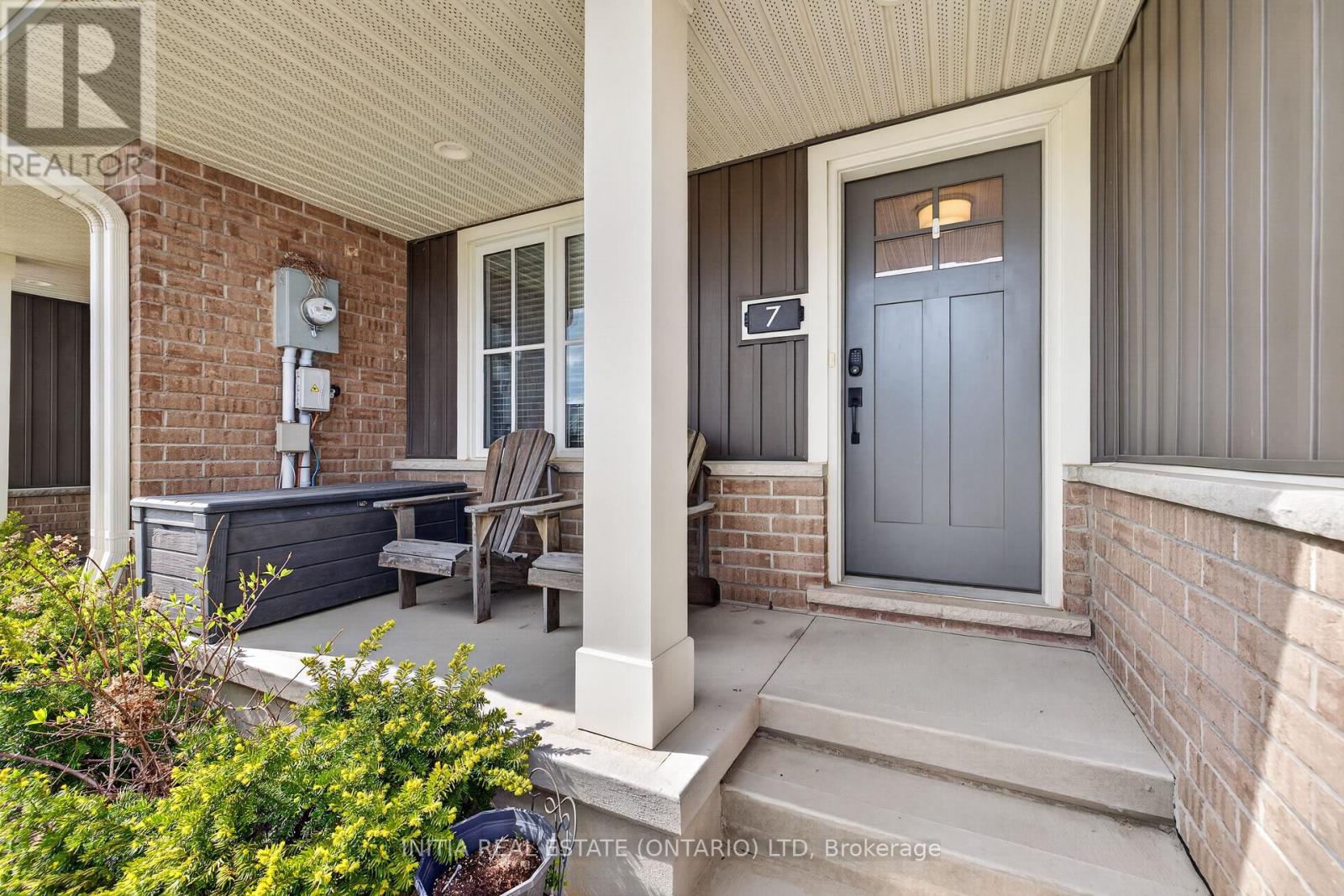 7 Cortland Terrace, St. Thomas, Ontario  N5R 0J7 - Photo 3 - X13655172