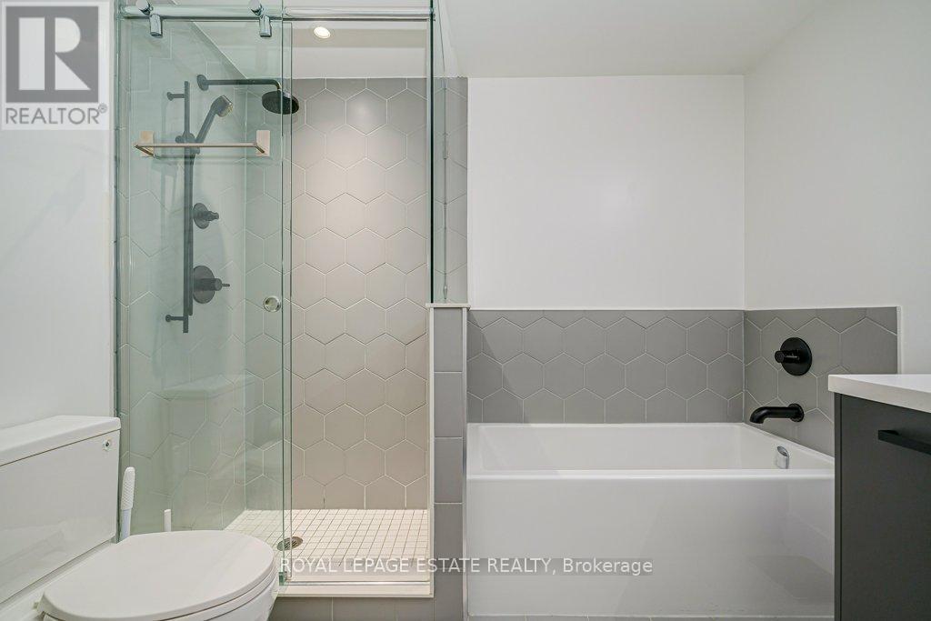 211 - 1888 Queen Street E, Toronto, Ontario  M4L 1H3 - Photo 5 - E13655154
