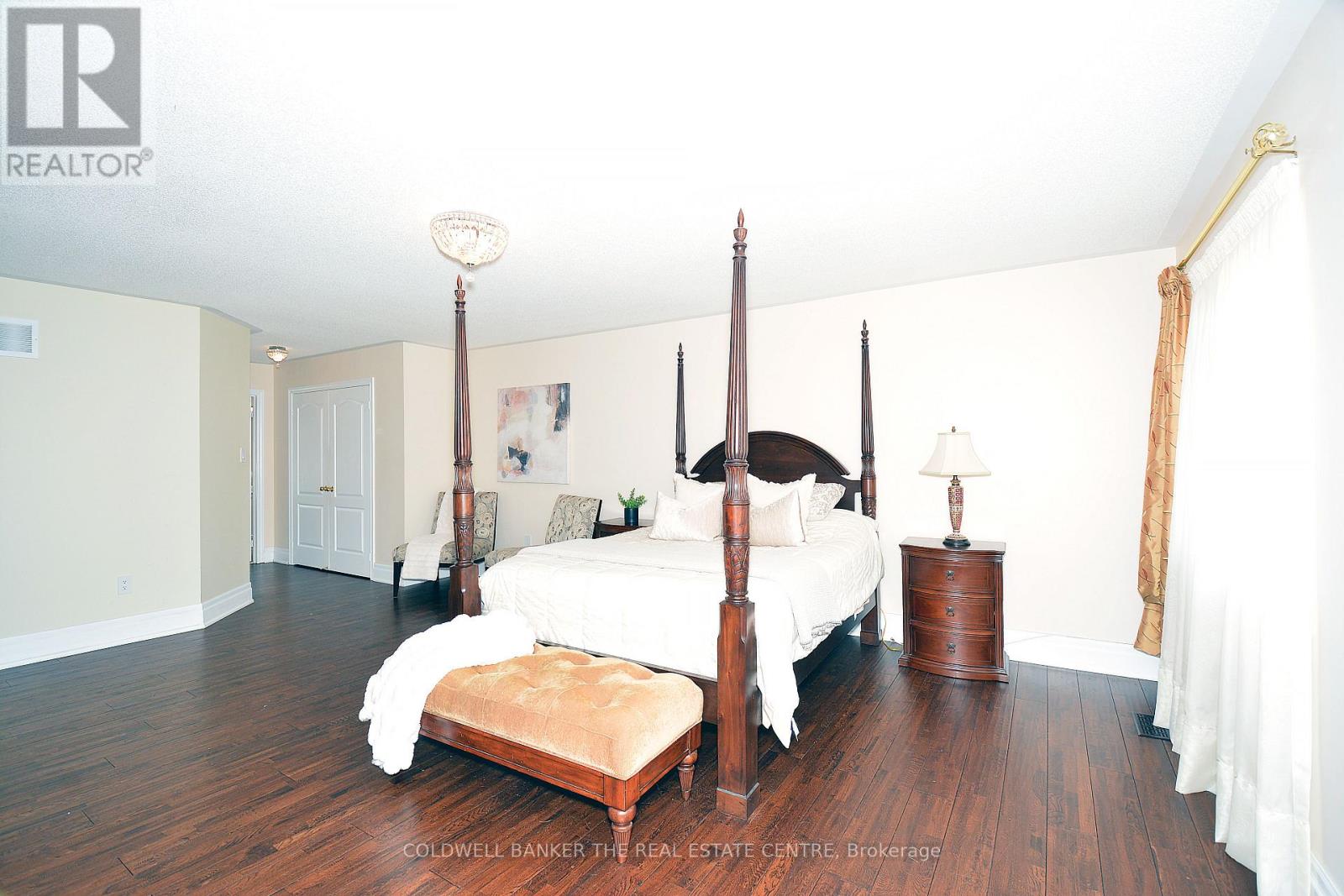 304 Tower Hill Road, Richmond Hill, Ontario  L4E 0A7 - Photo 16 - N13655166