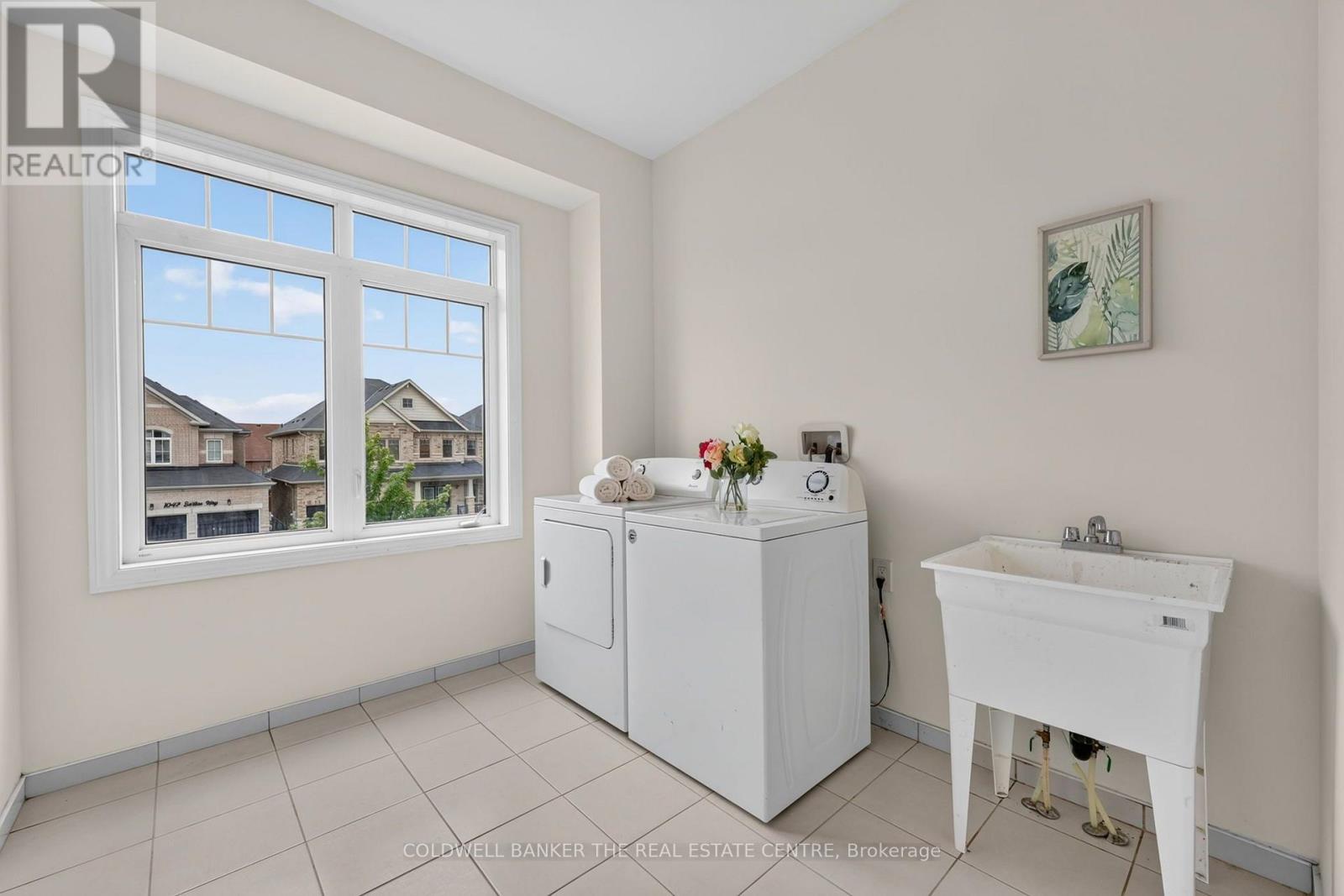 1048 Barton Way, Innisfil, Ontario  L9S 0N5 - Photo 22 - N13655202