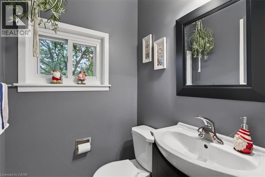 479 Woodview Road Unit# 3, Burlington, Ontario  L7N 2Z9 - Photo 10 - 40854063
