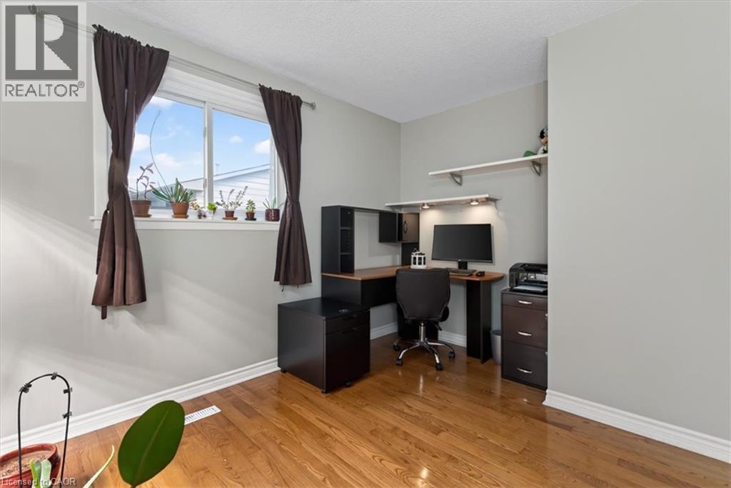 479 Woodview Road Unit# 3, Burlington, Ontario  L7N 2Z9 - Photo 40 - 40854063