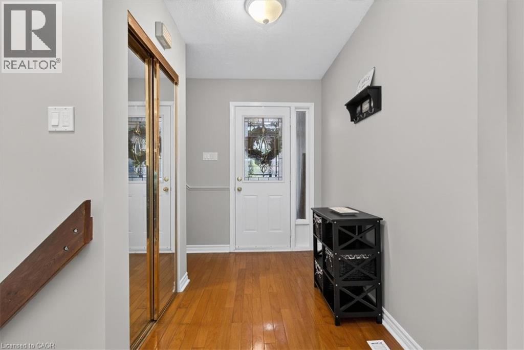479 Woodview Road Unit# 3, Burlington, Ontario  L7N 2Z9 - Photo 7 - 40854063