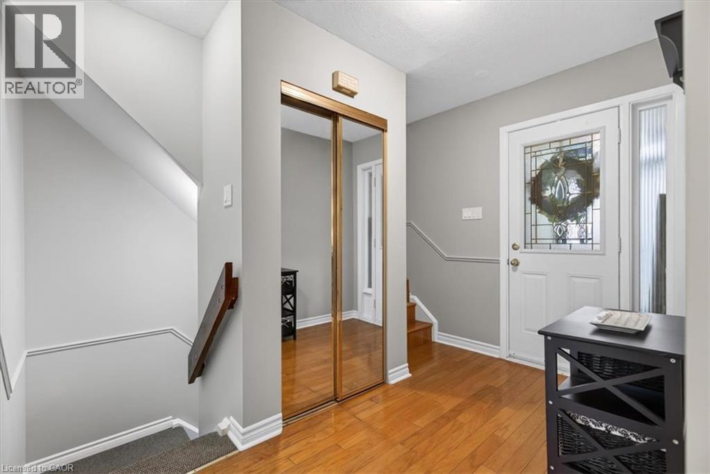 479 Woodview Road Unit# 3, Burlington, Ontario  L7N 2Z9 - Photo 8 - 40854063