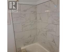 580 DIGBY AVENUE, Oshawa, Ontario
