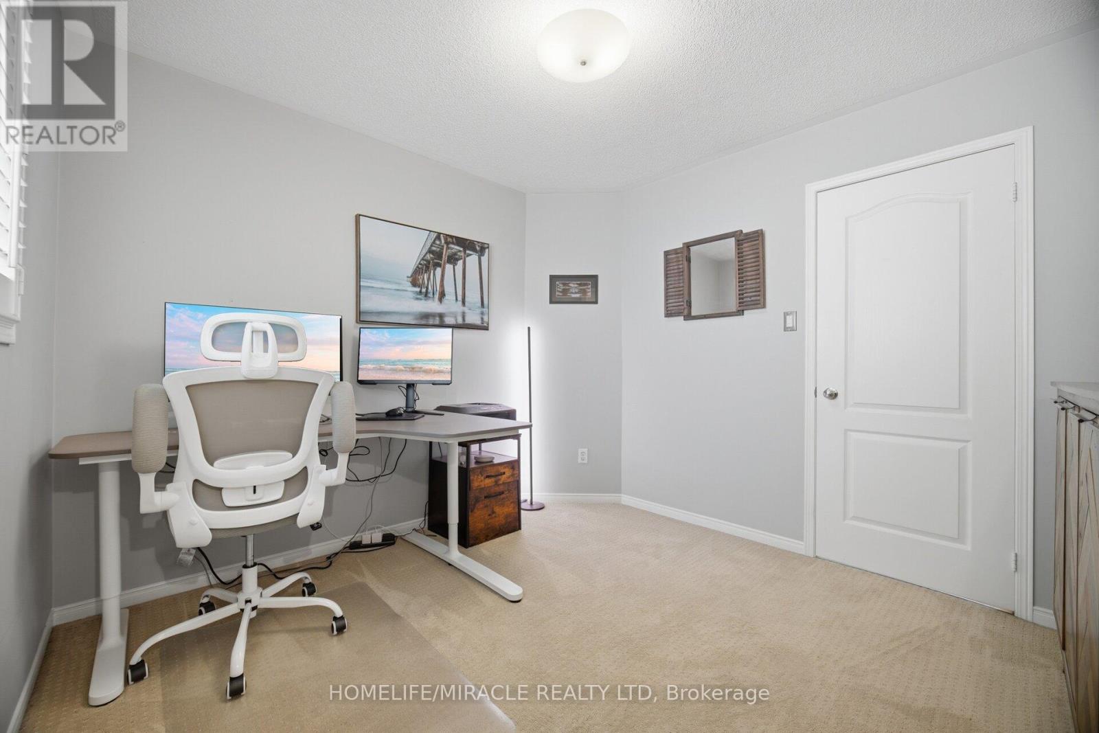 6089 Carradine Court, Mississauga, Ontario  L5V 2C2 - Photo 29 - W13655182