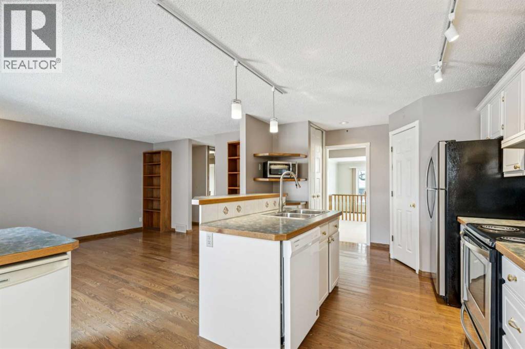 328 Norseman Road NW, Calgary, Alberta  T2K 5M5 - Photo 17 - A2320672