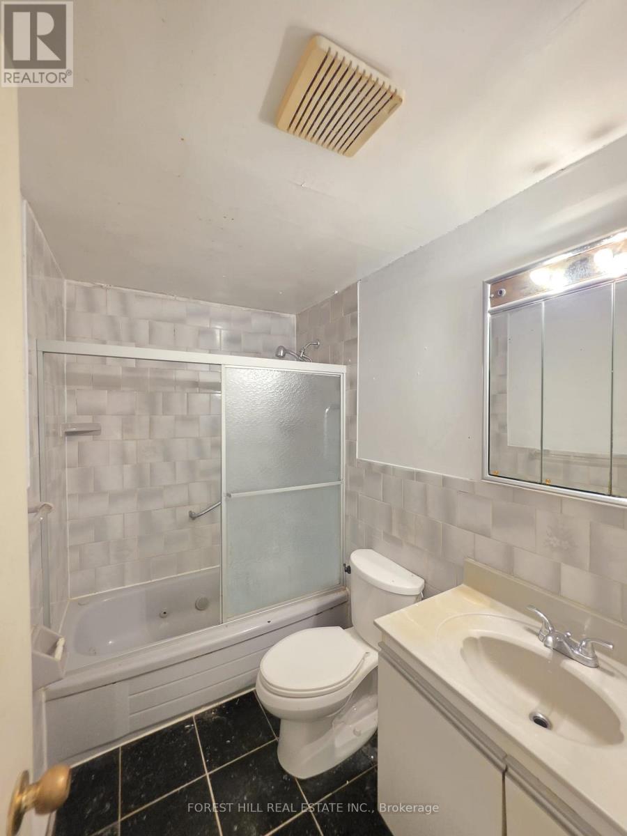 #19 - 50 COLEMAN AVENUE Toronto (East End-Danforth), ON M4C 1P7
