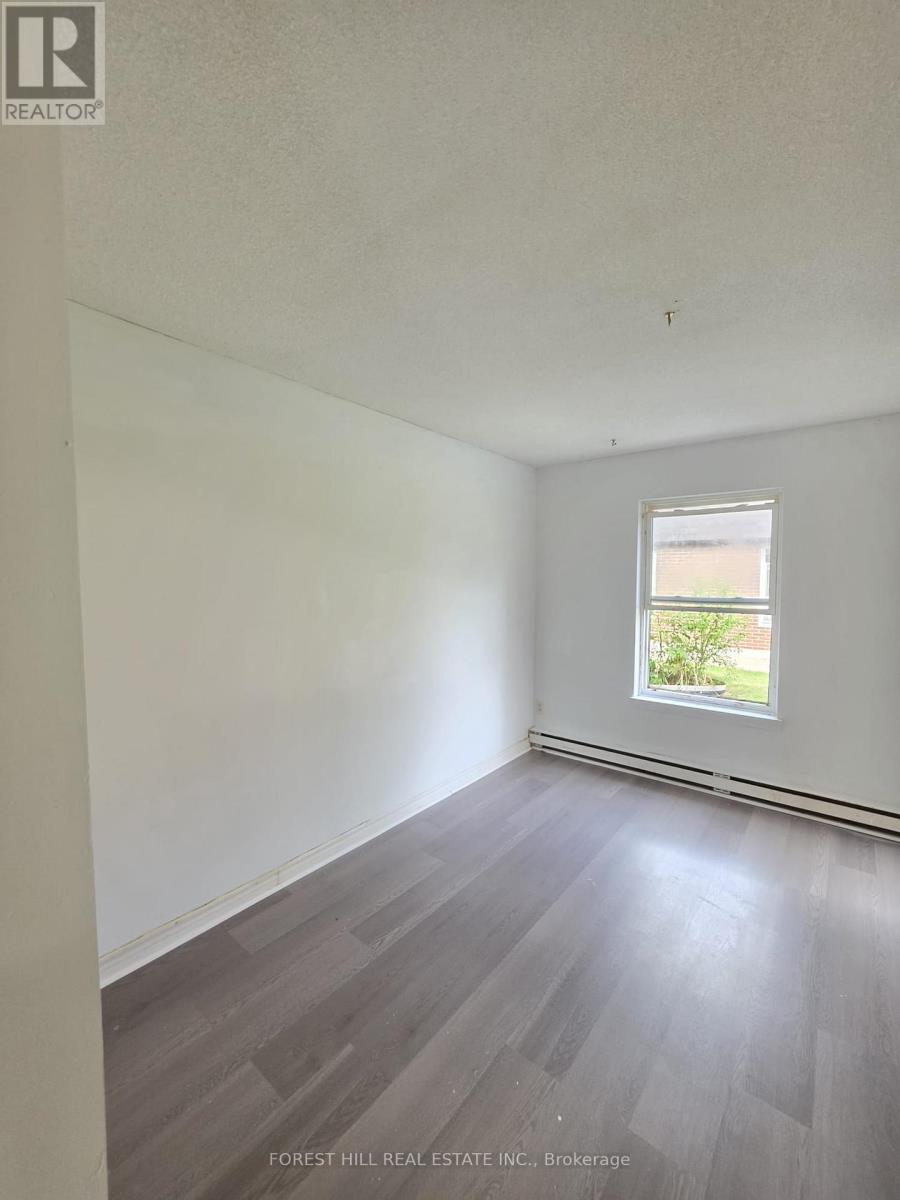 #19 - 50 COLEMAN AVENUE Toronto (East End-Danforth), ON M4C 1P7