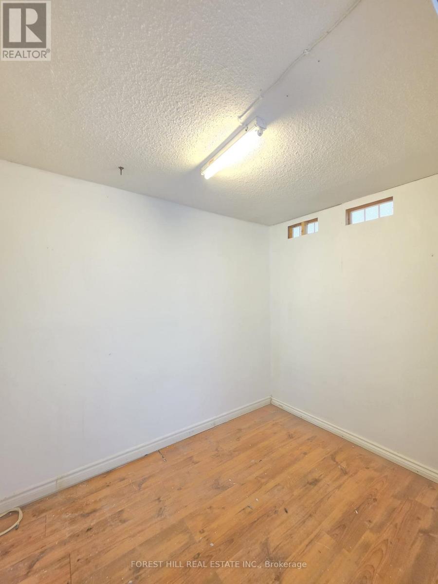 #19 - 50 Coleman Avenue, Toronto, Ontario M4C 1P7 - Photo 11 - E13626480