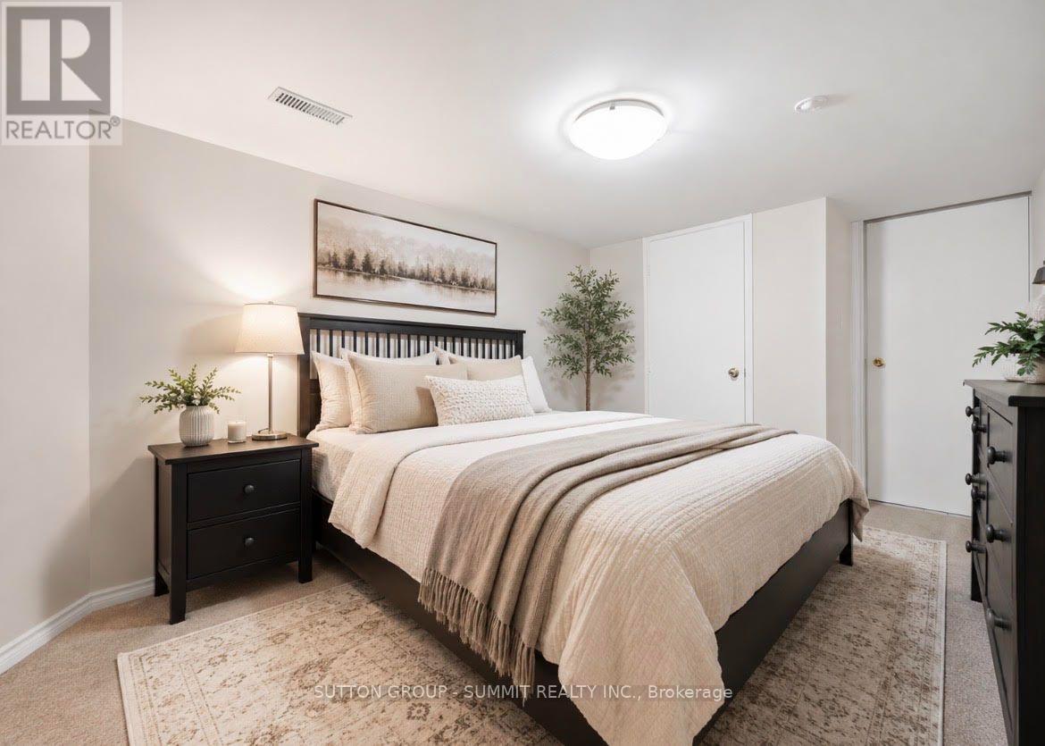 5640 Turney Drive, Mississauga, Ontario  L5M 4Y9 - Photo 42 - W13607816
