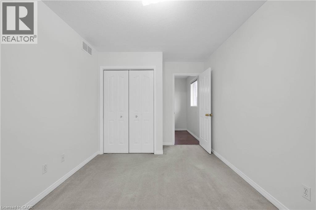 888 Paisley Road, Guelph, Ontario  N1K 1V8 - Photo 28 - 40852377