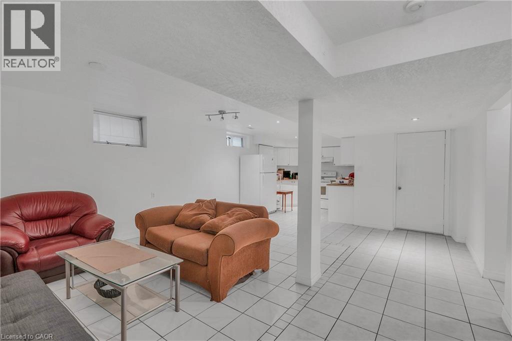 888 Paisley Road, Guelph, Ontario  N1K 1V8 - Photo 33 - 40852377