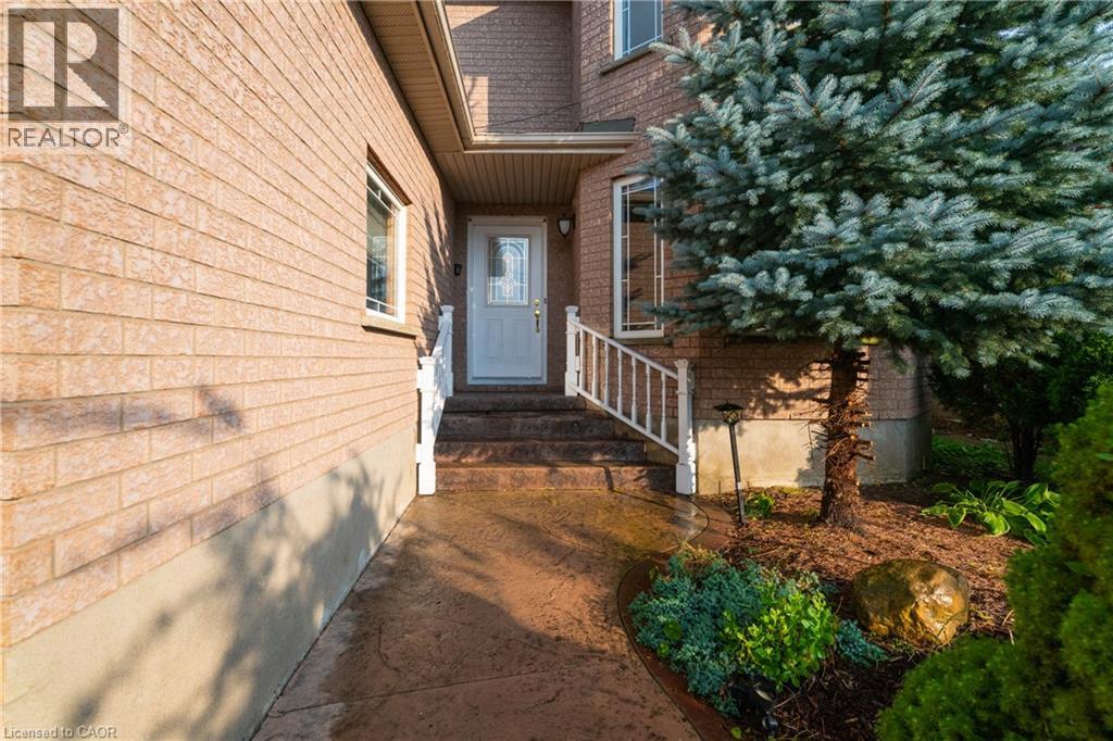 888 Paisley Road, Guelph, Ontario  N1K 1V8 - Photo 4 - 40852377