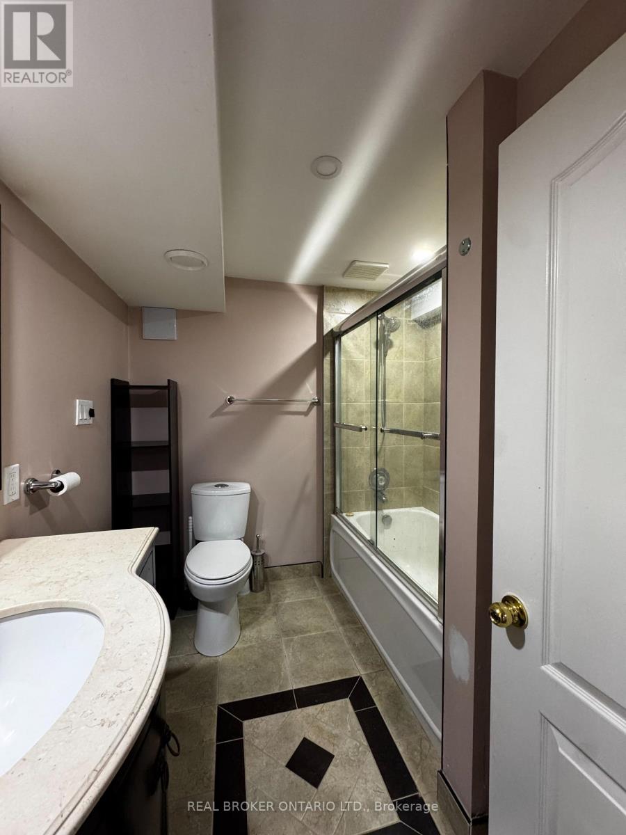 A - 34 Engel Crescent, Barrie, Ontario  L4N 6K5 - Photo 18 - S13655204