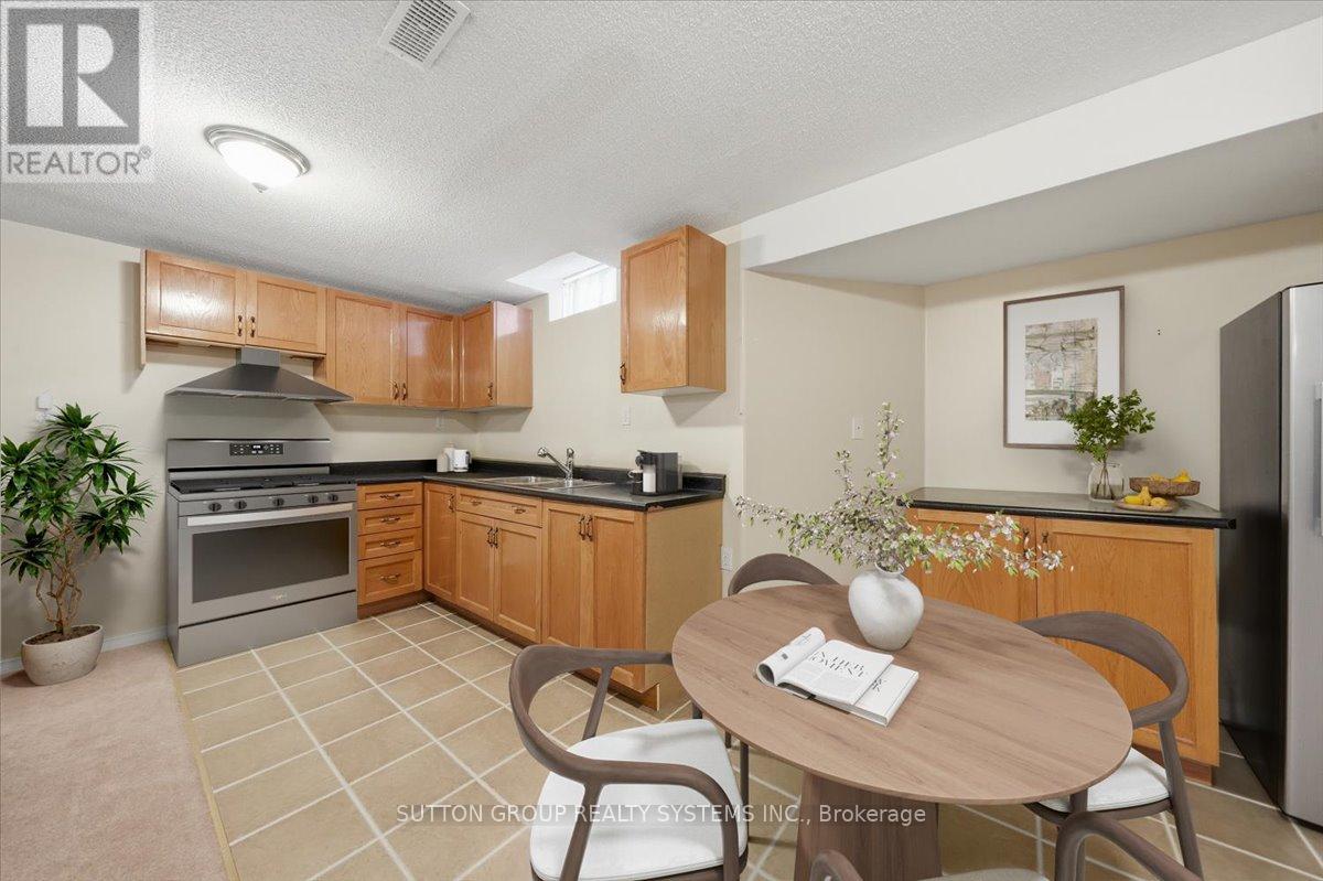 1382 Avon Drive, Mississauga, Ontario  L5N 7Z3 - Photo 36 - W13584412