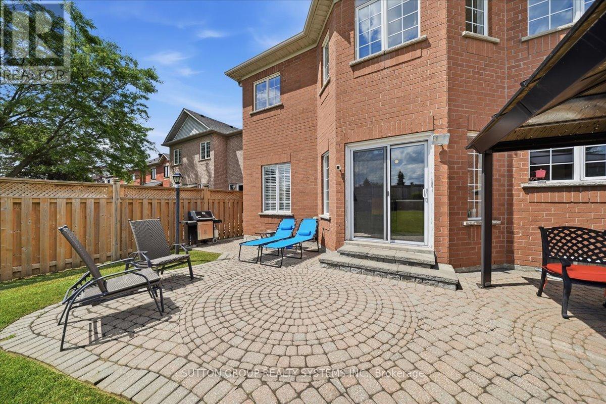 1382 Avon Drive, Mississauga, Ontario  L5N 7Z3 - Photo 40 - W13584412