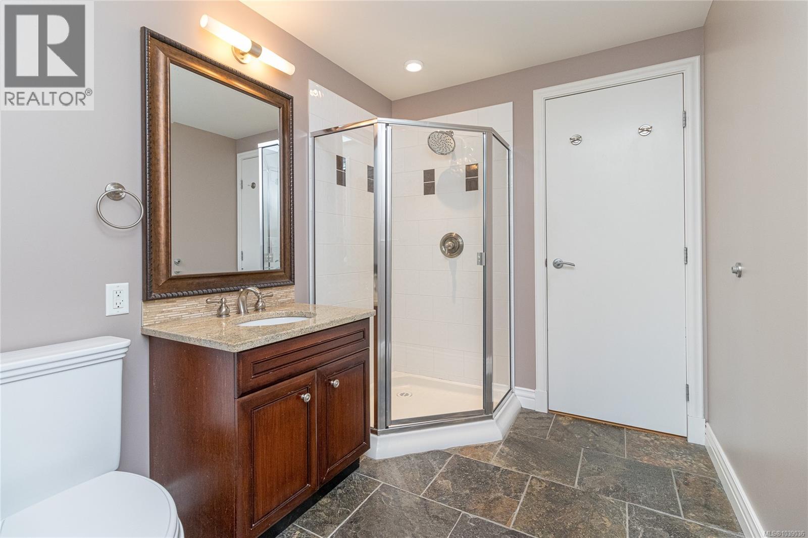 215 1325 Bear Mountain Pkwy, Langford, British Columbia  V9B 6T8 - Photo 40 - 1039036
