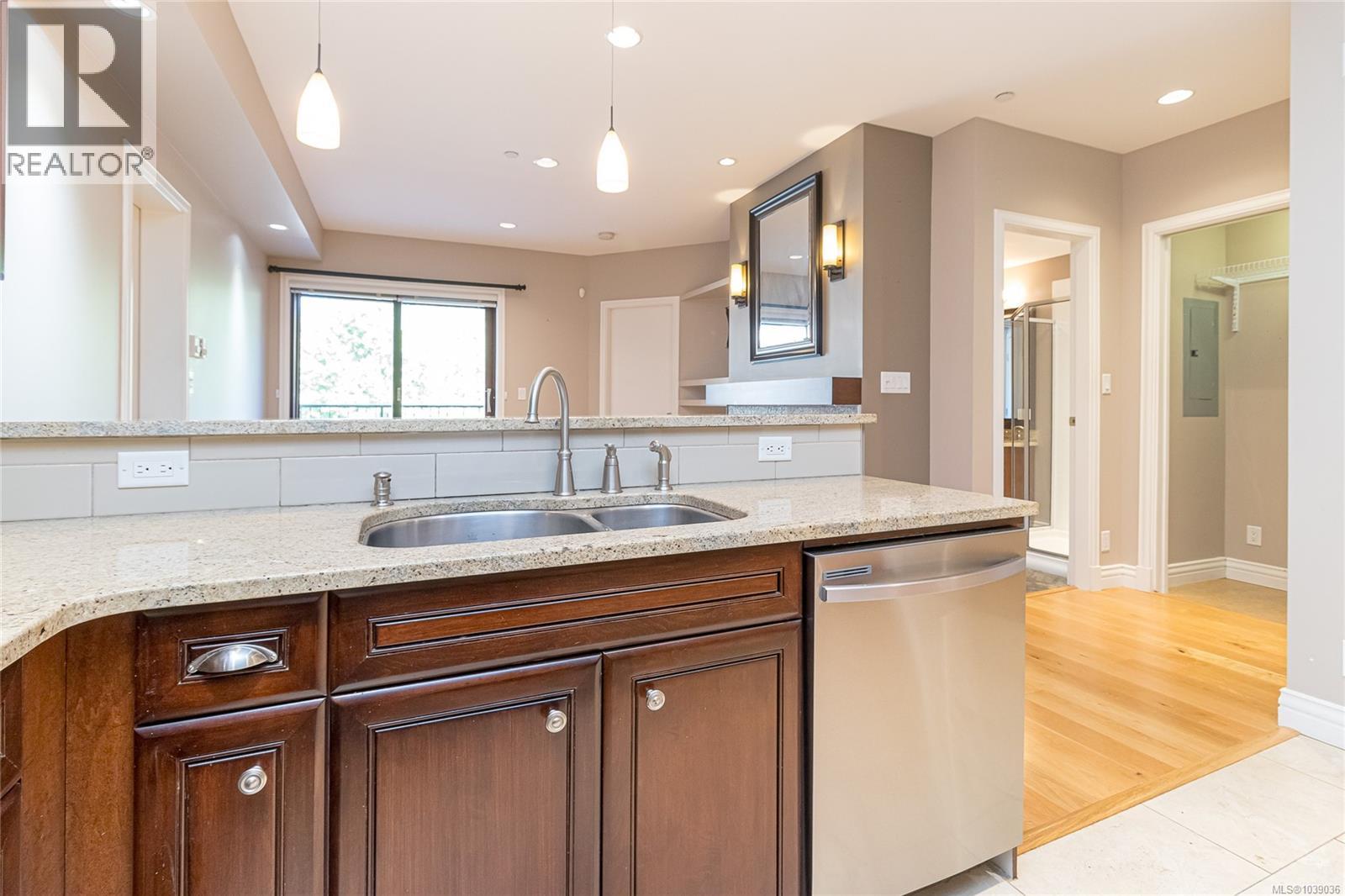 215 1325 Bear Mountain Pkwy, Langford, British Columbia  V9B 6T8 - Photo 25 - 1039036