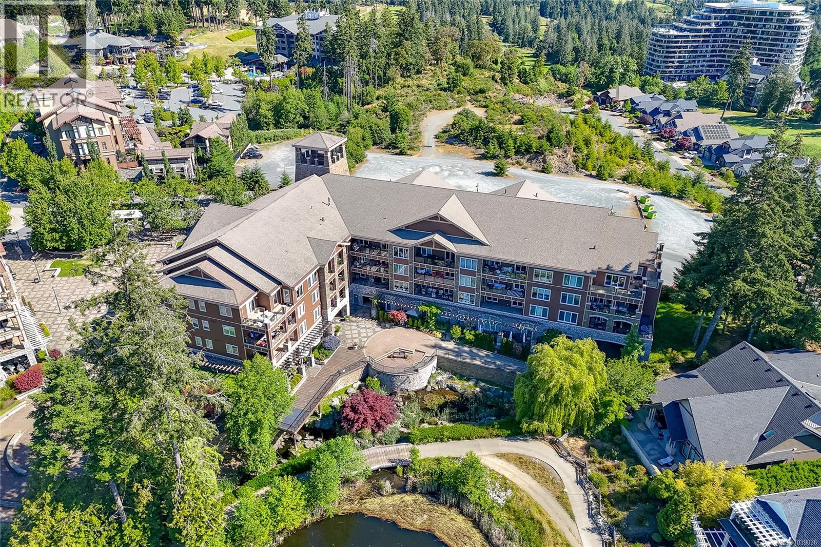 215 1325 Bear Mountain Pkwy, Langford, British Columbia  V9B 6T8 - Photo 1 - 1039036