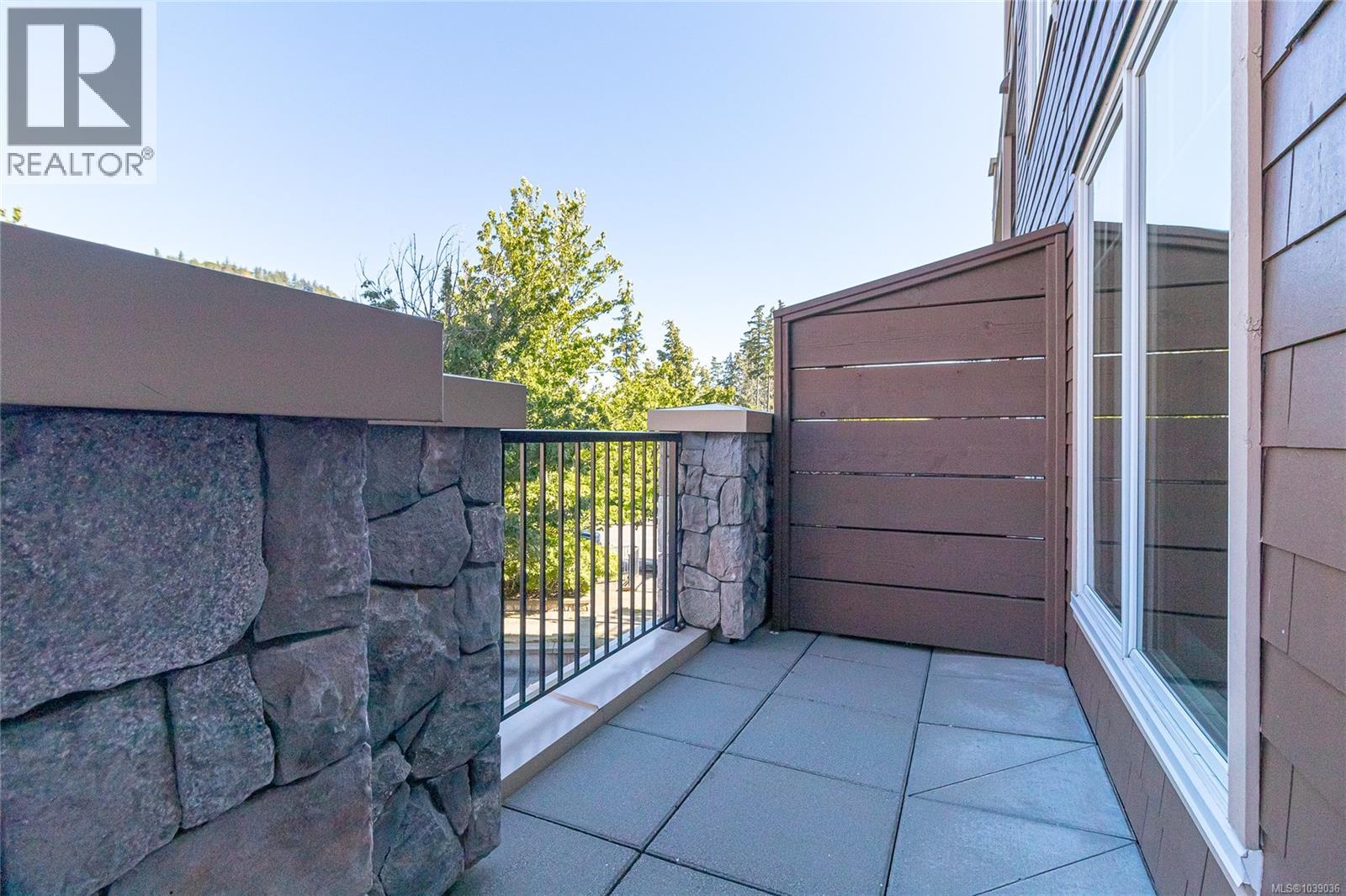 215 1325 Bear Mountain Pkwy, Langford, British Columbia  V9B 6T8 - Photo 8 - 1039036