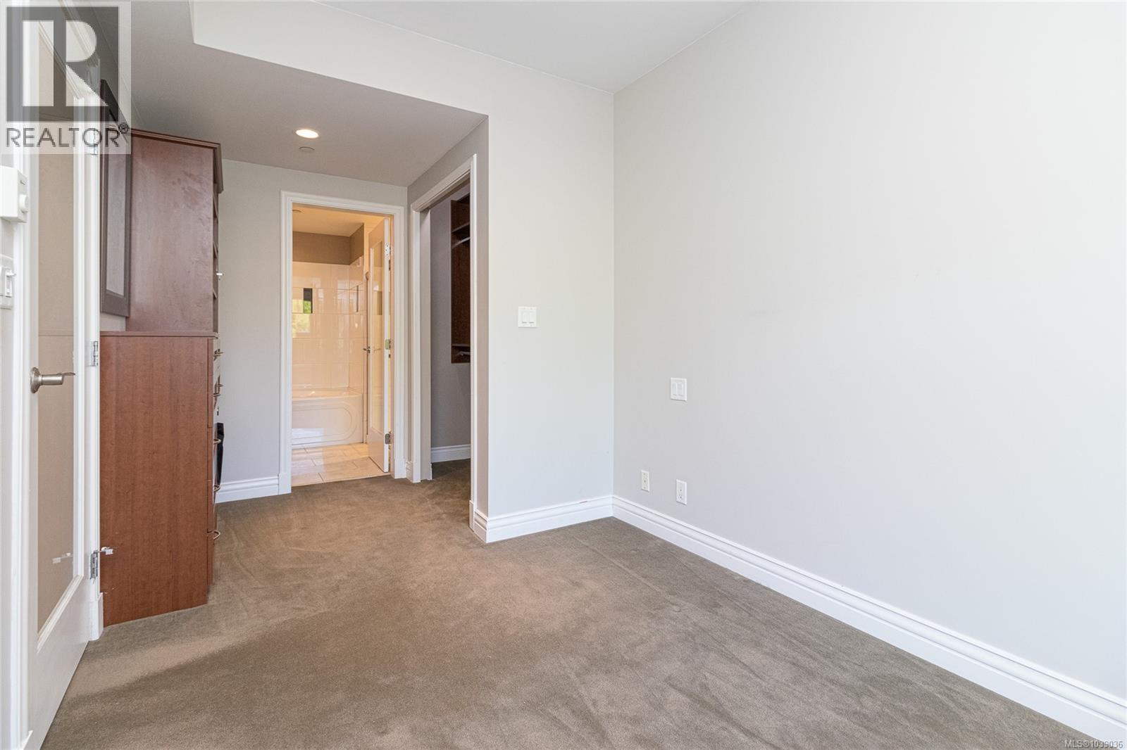 215 1325 Bear Mountain Pkwy, Langford, British Columbia  V9B 6T8 - Photo 34 - 1039036
