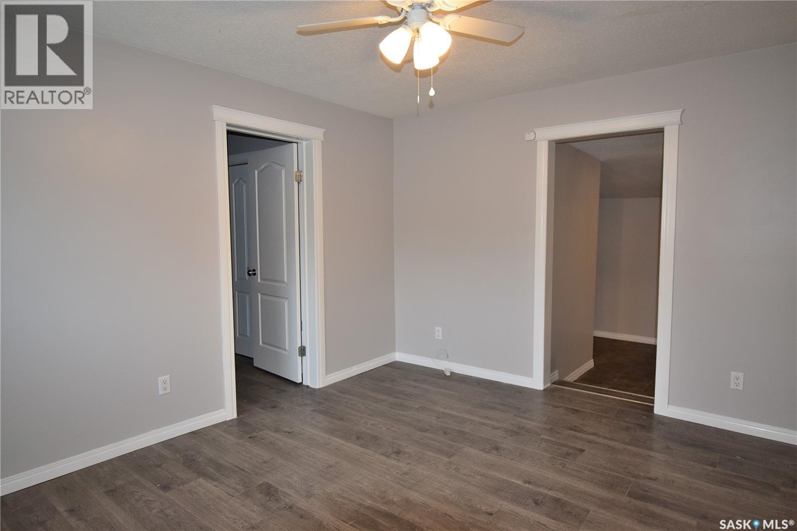1234 15th Street W, Prince Albert, Saskatchewan  S6V 3S6 - Photo 4 - SK044959