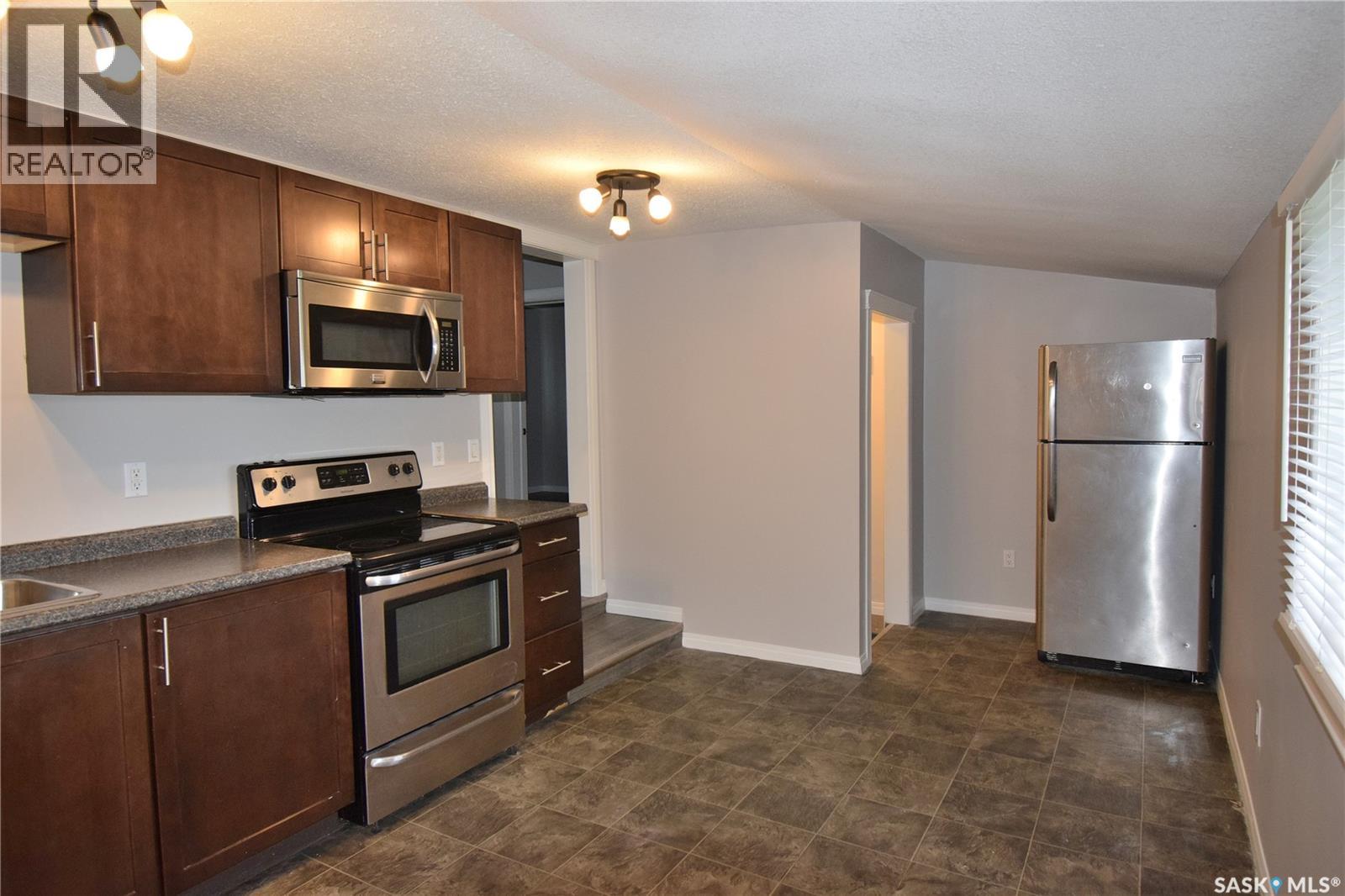 1234 15th Street W, Prince Albert, Saskatchewan  S6V 3S6 - Photo 5 - SK044959