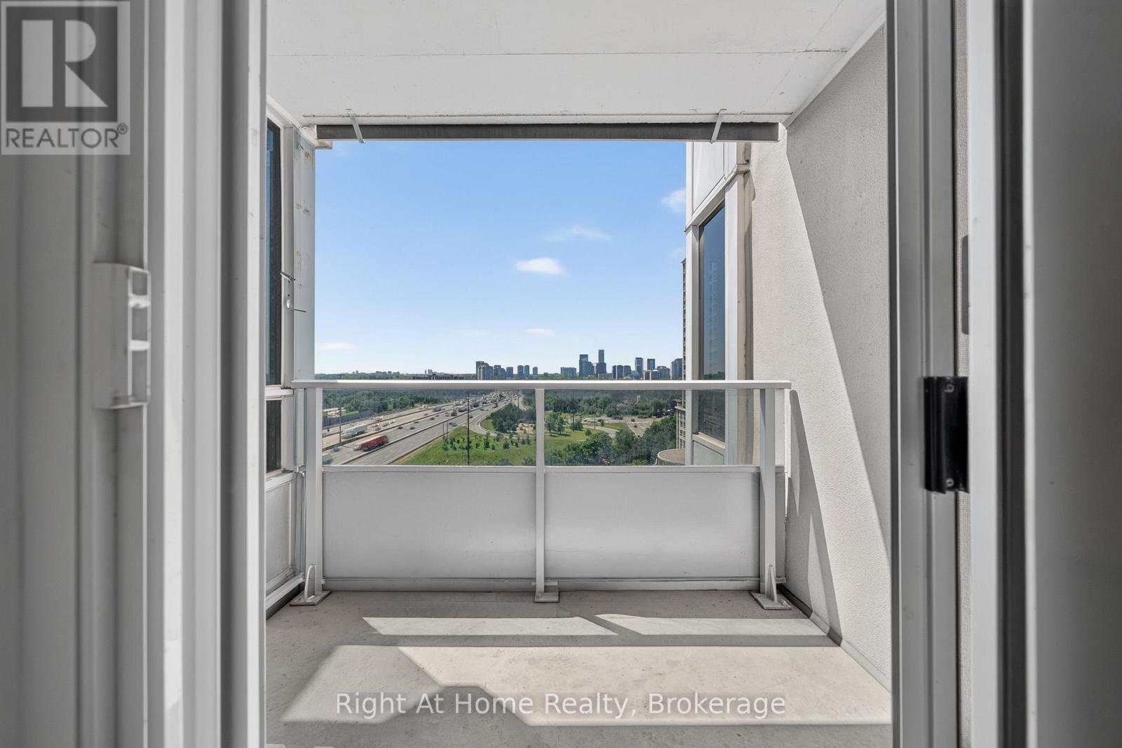 1112 - 1 Rean Drive, Toronto, Ontario  M2K 3C1 - Photo 11 - C13226410