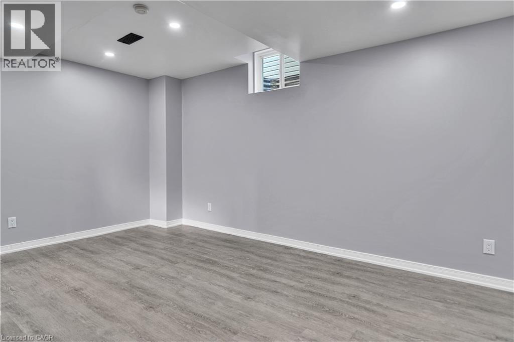 224 Hilltop Drive, Ayr, Ontario  N0B 1E0 - Photo 19 - 40851212