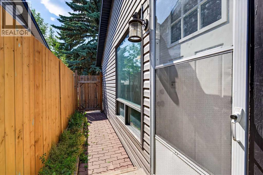 258 Summerwood Place Se, Airdrie, Alberta  T4b 1w4 - Photo 36 - A2332951