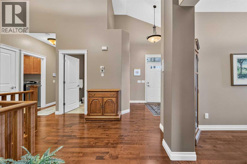 66 Evercreek Bluffs View SW, Calgary, Alberta  T2Y 4V6 - Photo 3 - A2334749