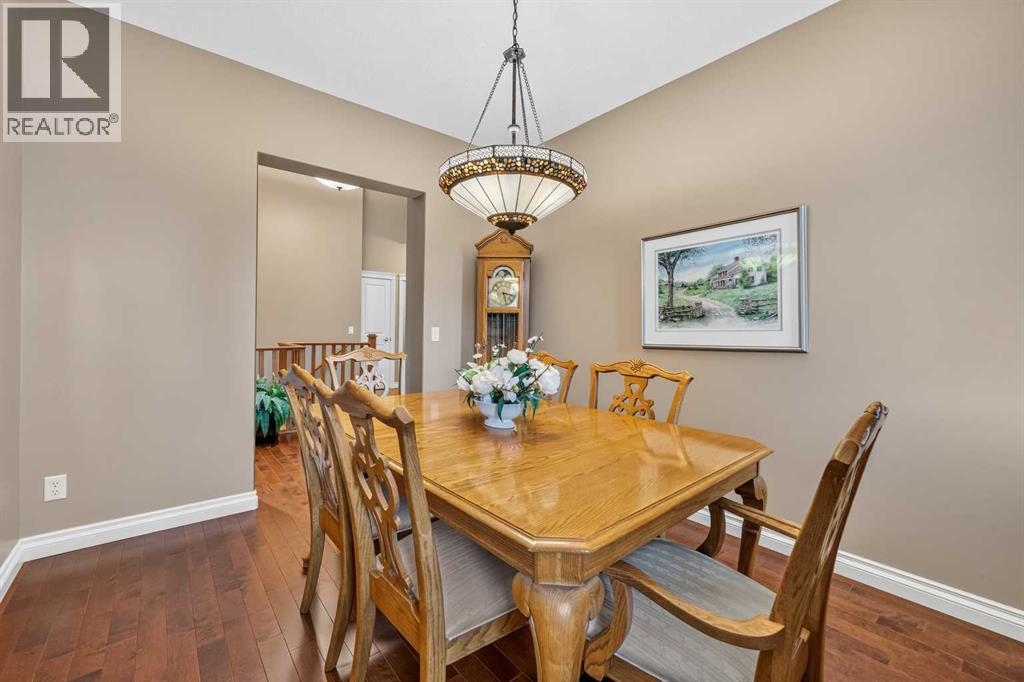 66 Evercreek Bluffs View SW, Calgary, Alberta  T2Y 4V6 - Photo 5 - A2334749