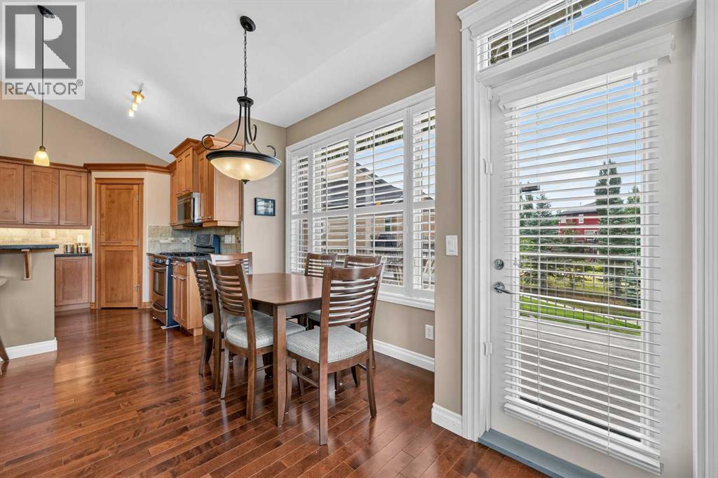 66 Evercreek Bluffs View SW, Calgary, Alberta  T2Y 4V6 - Photo 17 - A2334749