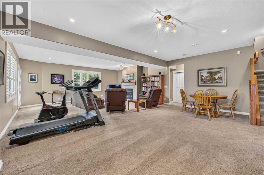 66 Evercreek Bluffs View SW, Calgary, Alberta  T2Y 4V6 - Photo 32 - A2334749