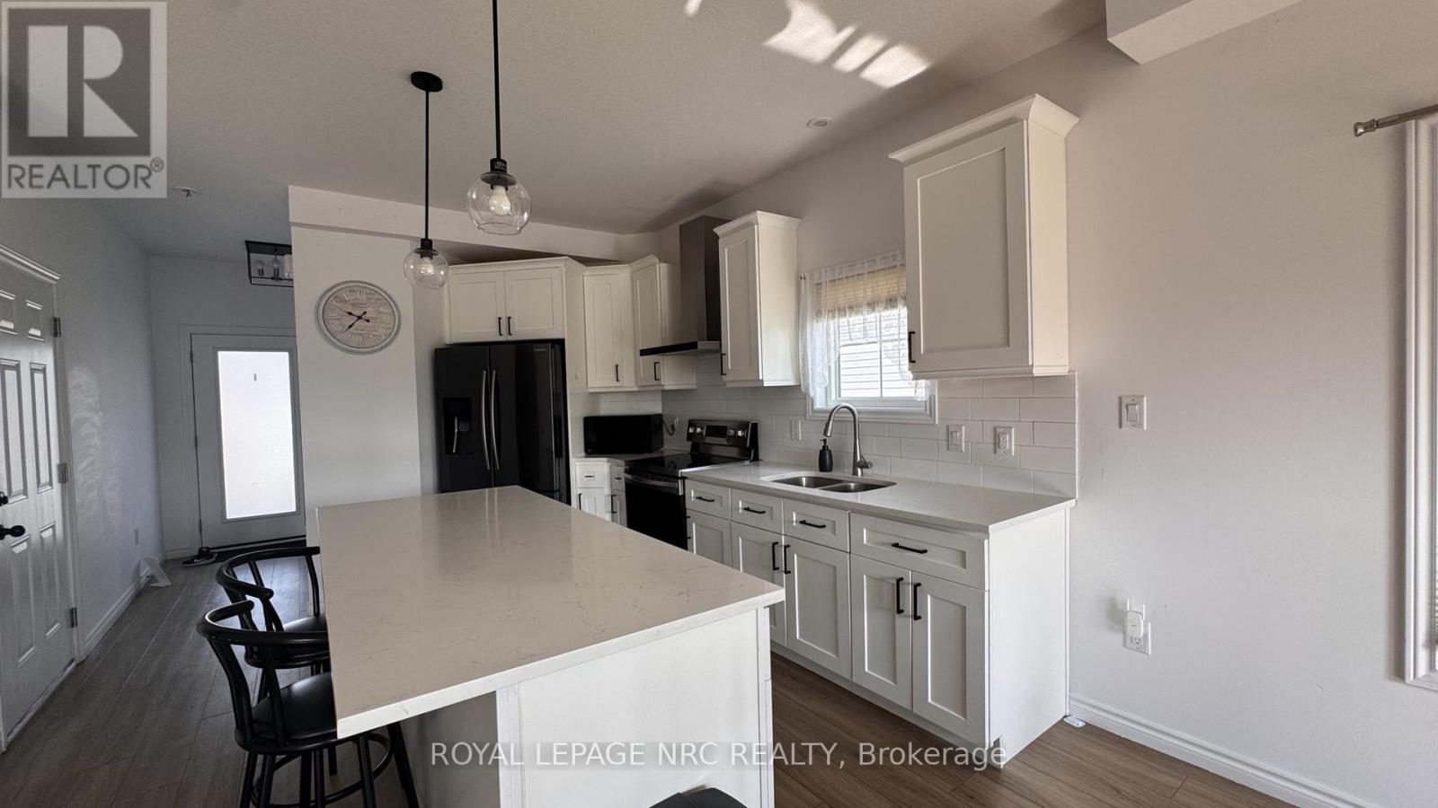 18 King Street, Fort Erie, Ontario  L2A 3Z3 - Photo 7 - X13655288