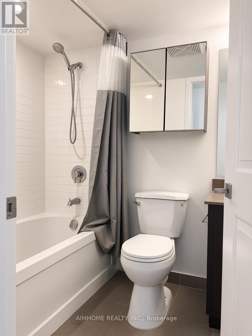 1211 - 88 Sheppard Avenue E, Toronto, Ontario  M2N 6Y2 - Photo 6 - C13655248