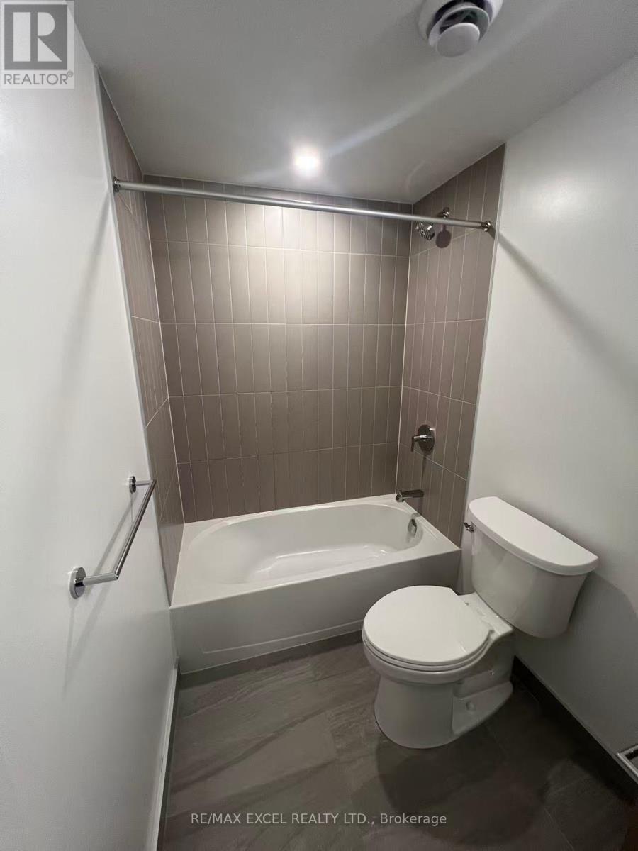 1908 - 15 David Salomon Drive, Toronto, Ontario M3C 1E7 - Photo 10 - C13655274