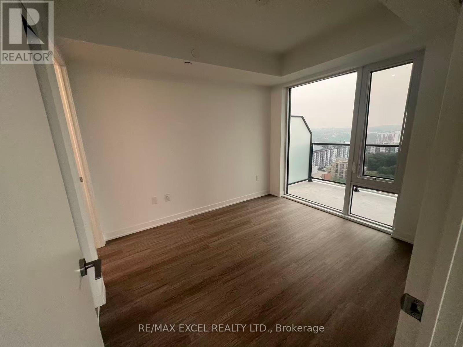 1908 - 15 David Salomon Drive, Toronto, Ontario M3C 1E7 - Photo 7 - C13655274
