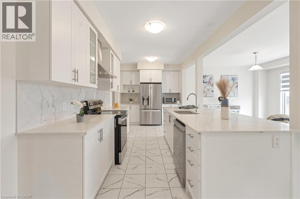 285 Broadacre Drive, Kitchener, Ontario  N2R 0S6 - Photo 18 - 40854456
