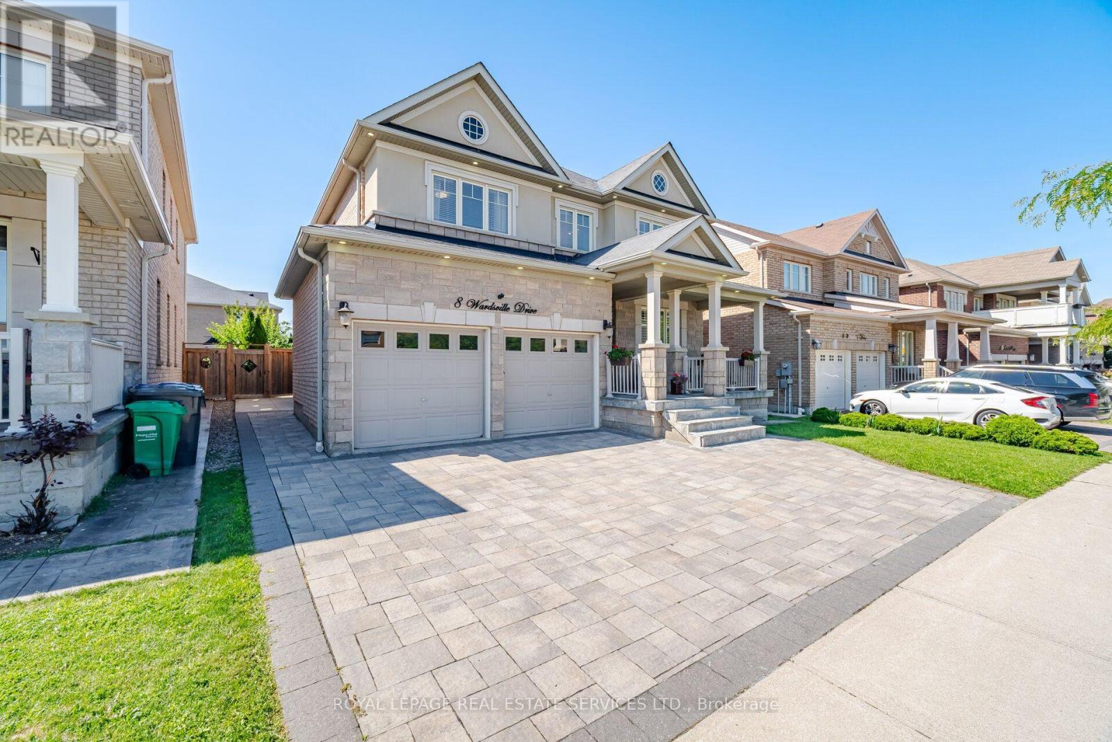 8 Wardsville Drive, Brampton, Ontario  L6Y 0T7 - Photo 3 - W13655260