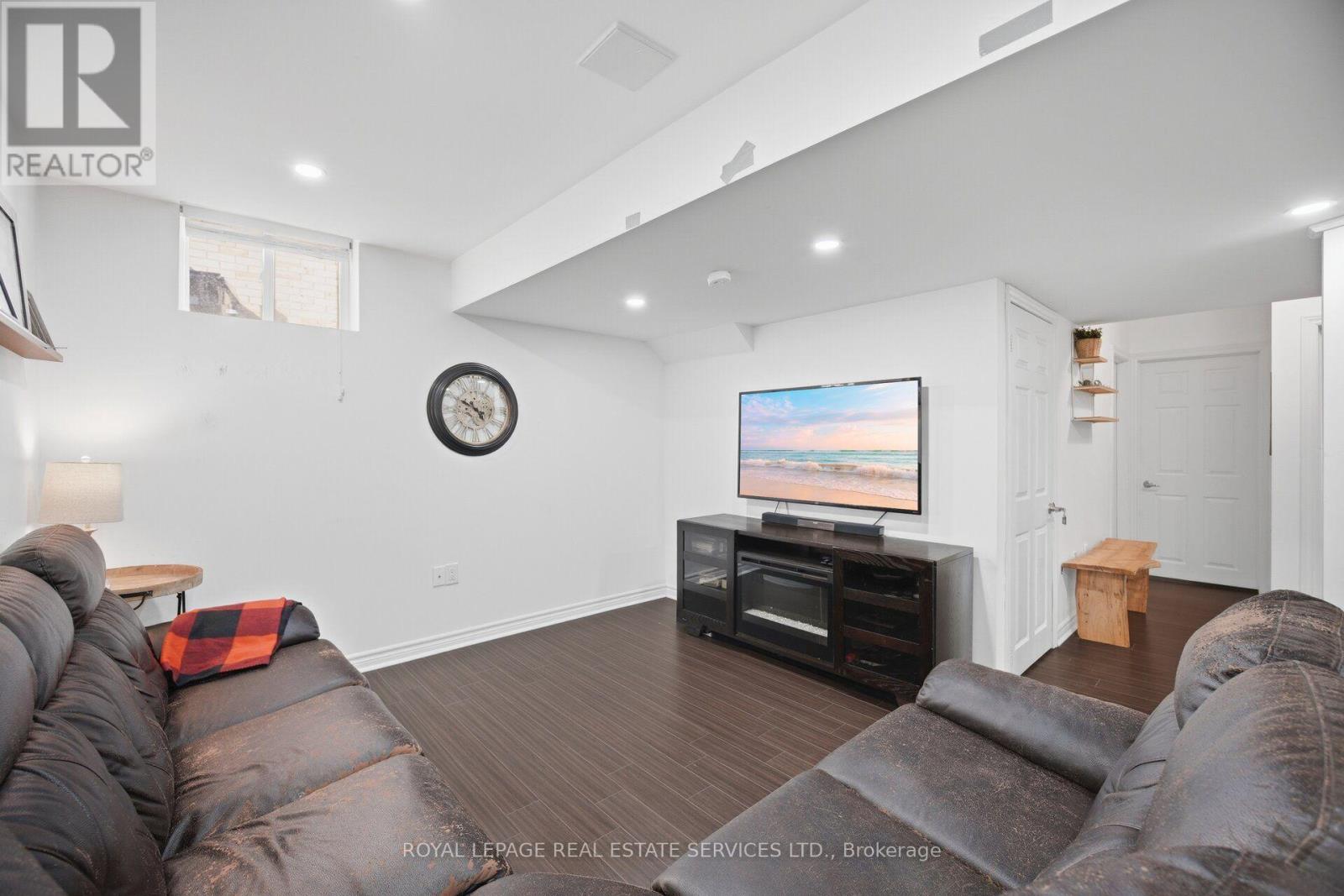8 Wardsville Drive, Brampton, Ontario  L6Y 0T7 - Photo 42 - W13655260