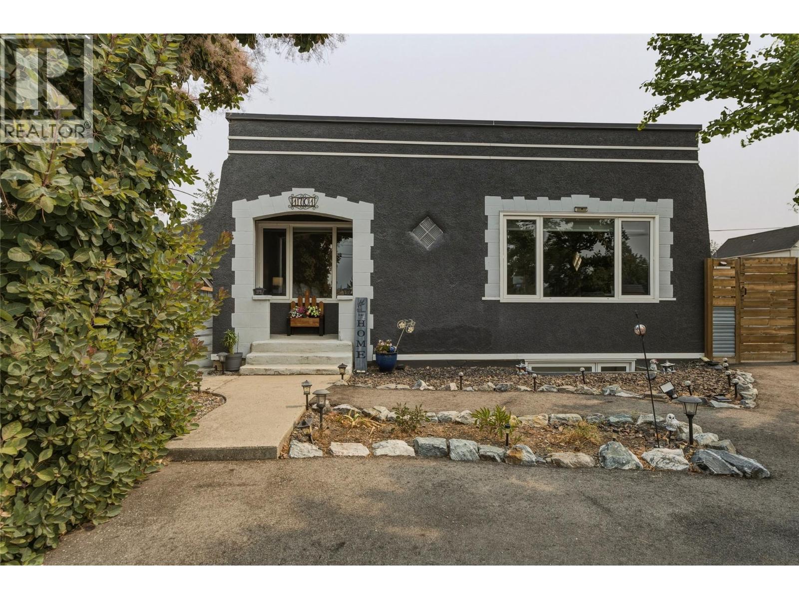 1701 34 Street, Vernon, British Columbia