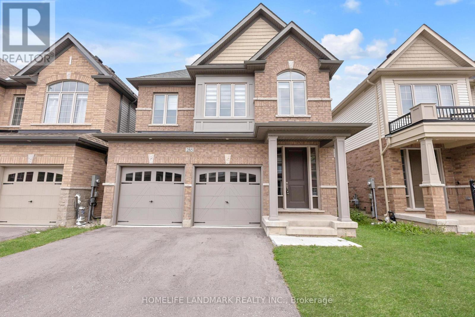 285 Broadacre Drive, Kitchener, Ontario  N2R 0S6 - Photo 2 - X13655268